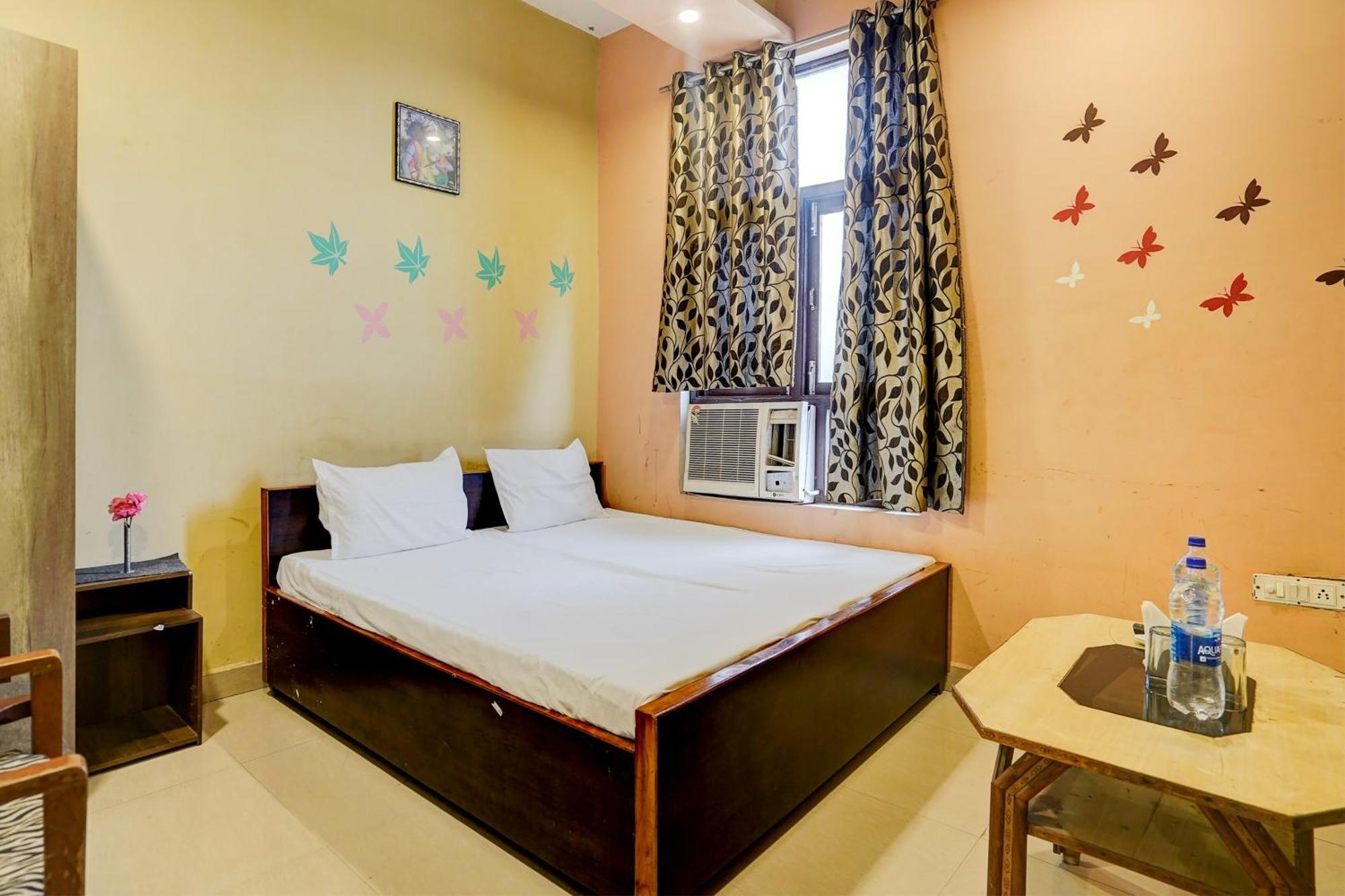 Hotel O Shyam Utsav Mirzāpur Exteriör bild